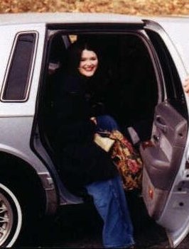 Stef getting into the limo!